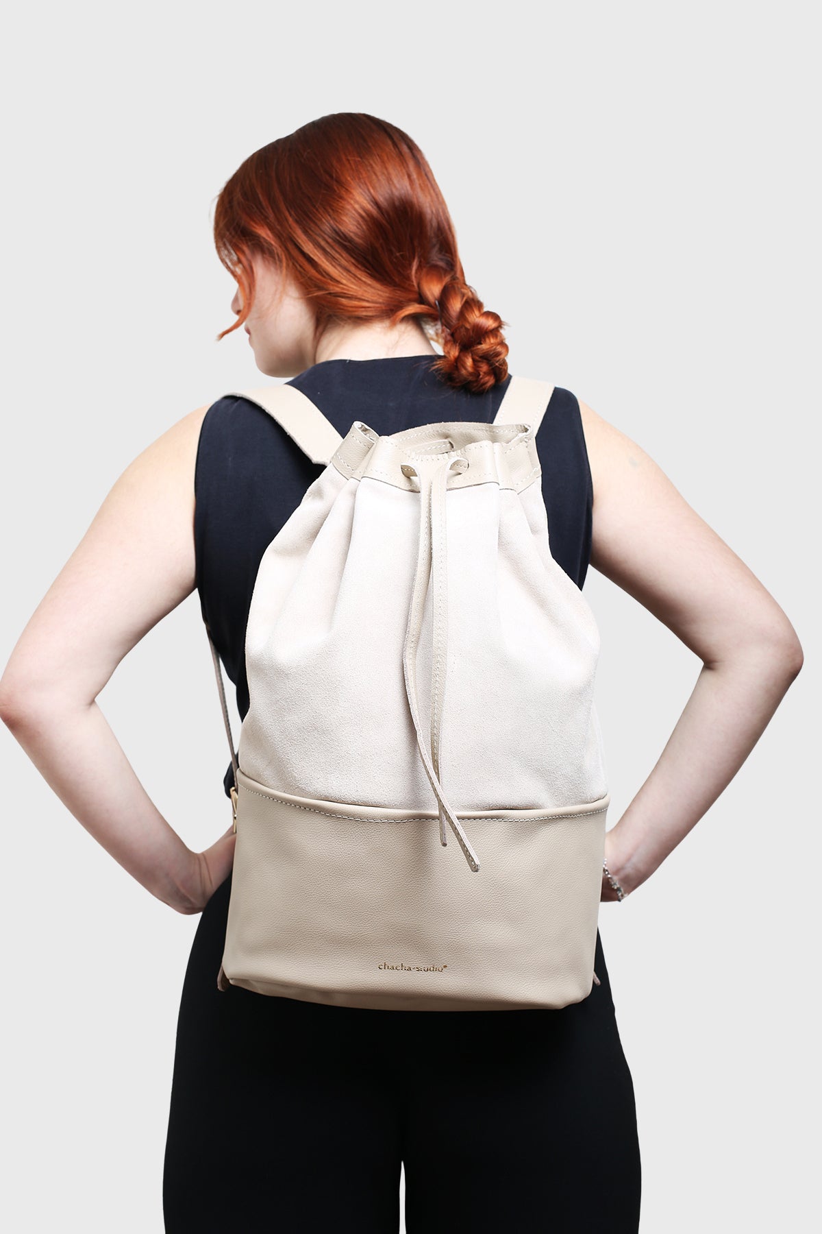 Sam Mochila en Marfil