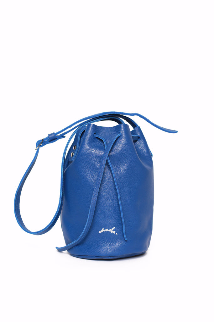 Agnes Bucket en Azul Eléctrico - Chachastudio®
